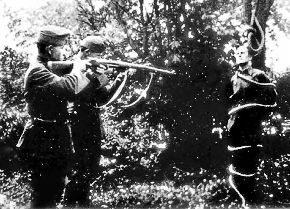 14 Розстріл гонведами полоненого січовика, прив’язаного в лісі до дерева. Друга половина березня 1939 р.